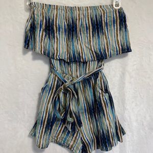 Strapless Romper with pockets.